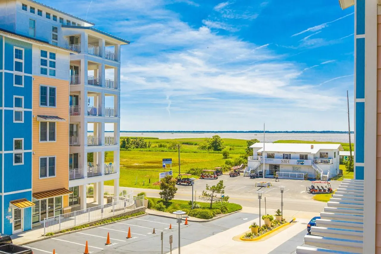 The Sanctuary - Flip Flop Haven B105 Apartment Virginia Beach 0*,  United States